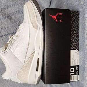 Jordan Air White and Gray Sneakers